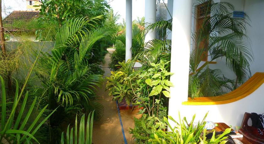 Surfing Bay Hotel photo