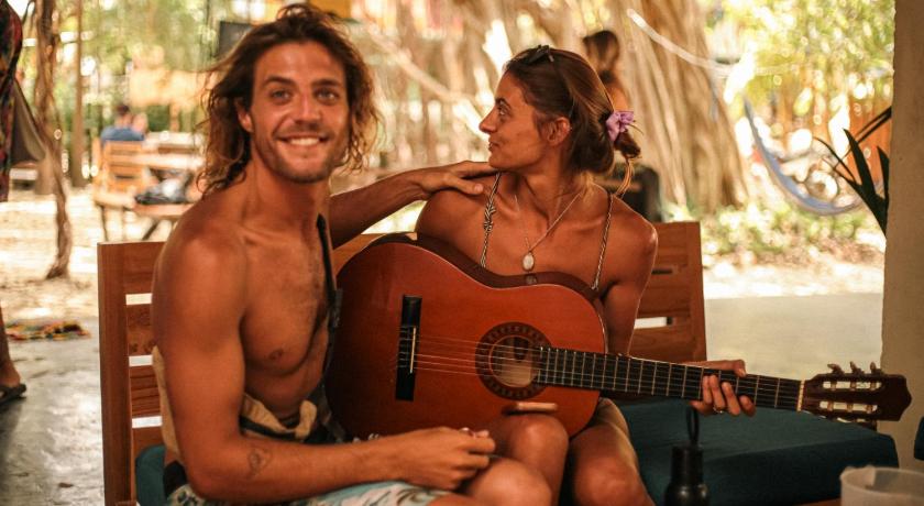 Zeneidas Surf Garden photo
