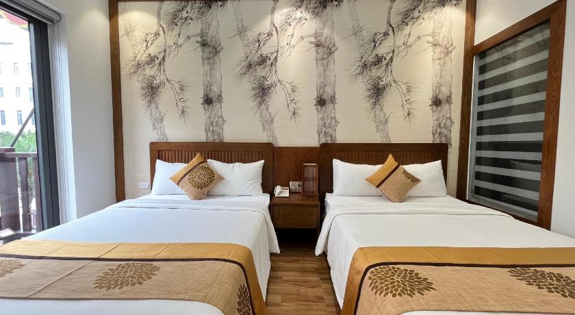 Samatha Hotel Bai Chay, Ha Long photo