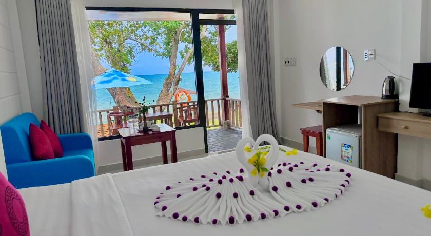 Image of Superior Bungalow - Beachfront 4