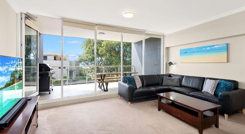 3-Bedroom Apartment -Oasis, Unit 3/5 photo
