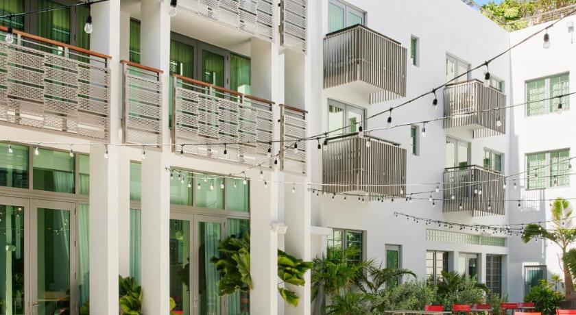 Immagine di King con Balcone (King Room with Balcony) 9