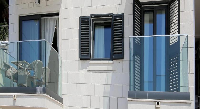 Luxury Amarin Apartment photo