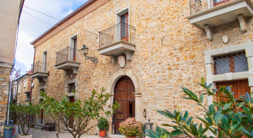 Palazzo Iaquinta - Rooms, Restaurant & Wellness