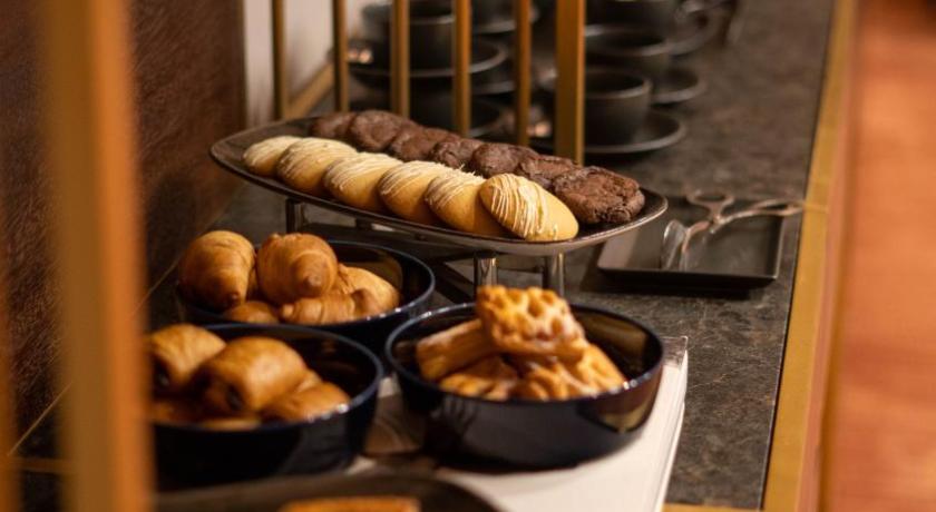 Nish Palas Istanbul - image 4