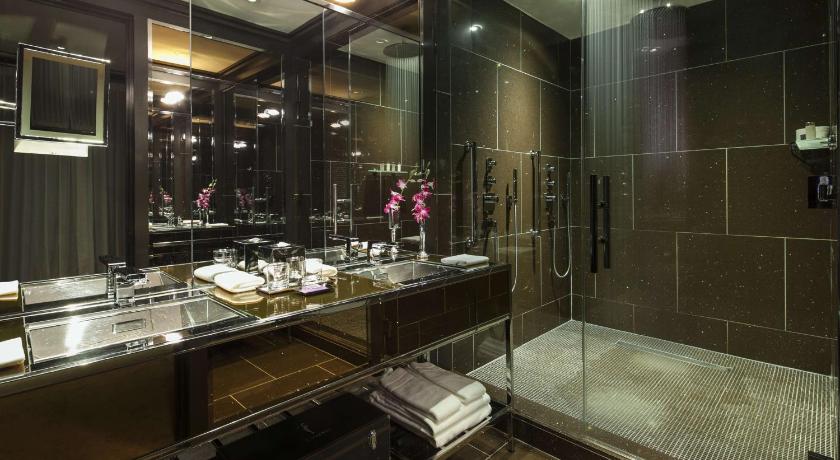 Zdjęcie: One Bedroom Producer Penthouse Suite 6