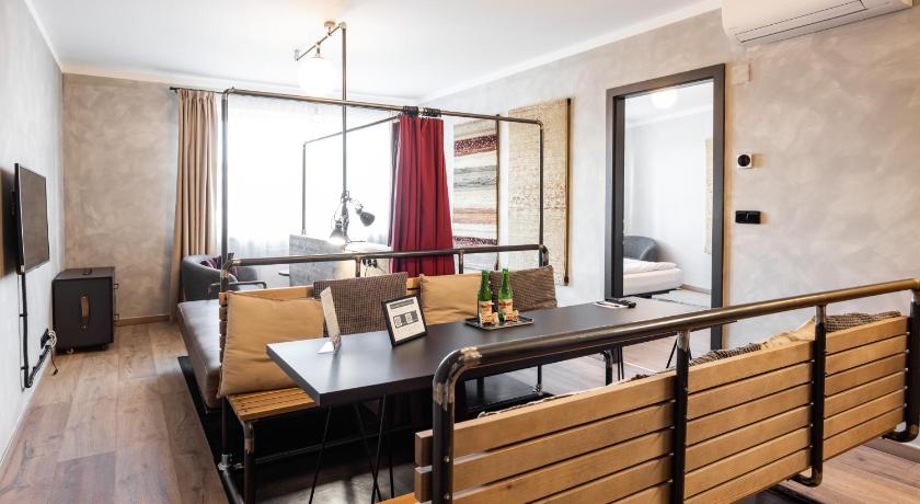 Image of Family Suite 3