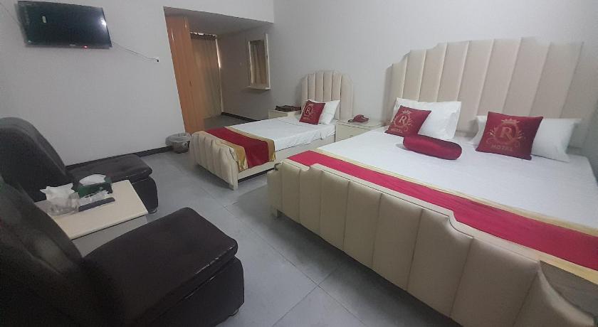 Hotel Royal Rose – Lahore, WI