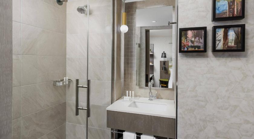 TownePlace Suites by Marriott New York Manhattan/Chelsea photo