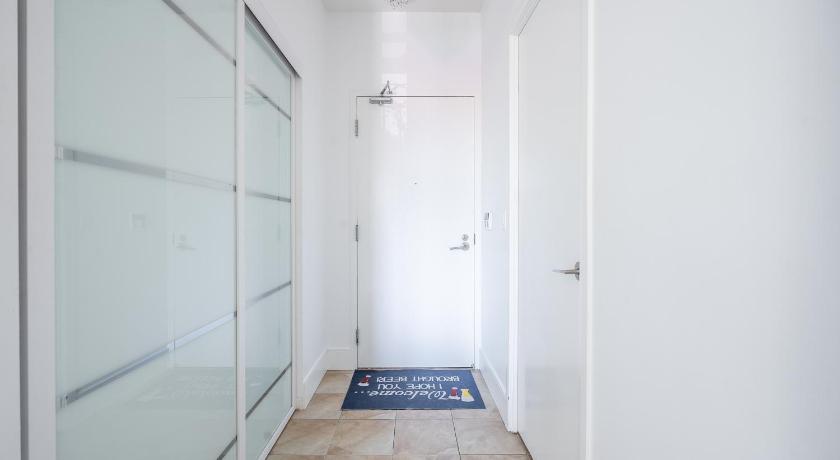 Luxury Suite with Private Patio in Downtown Toronto photo