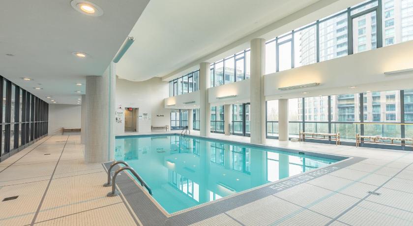 Luxury Suite with Private Patio in Downtown Toronto photo