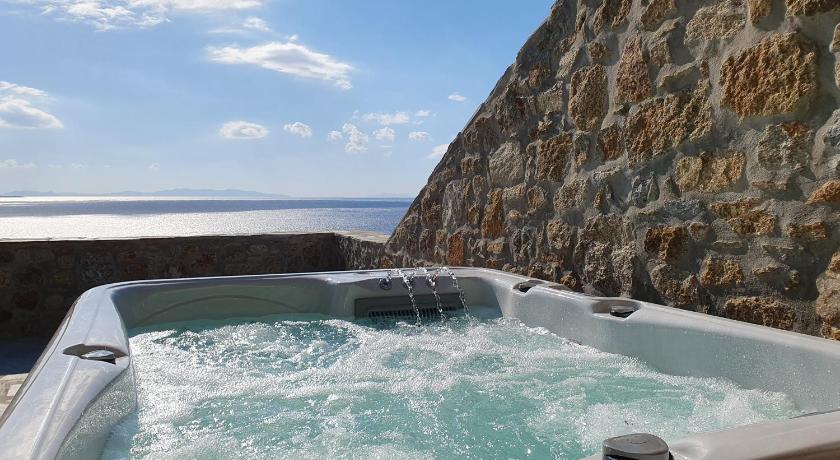 Gorgona Hotel - main image