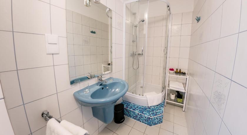 Vienna Boutique - Premium Hostel photo