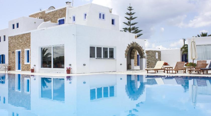 Naxos Holidays photo