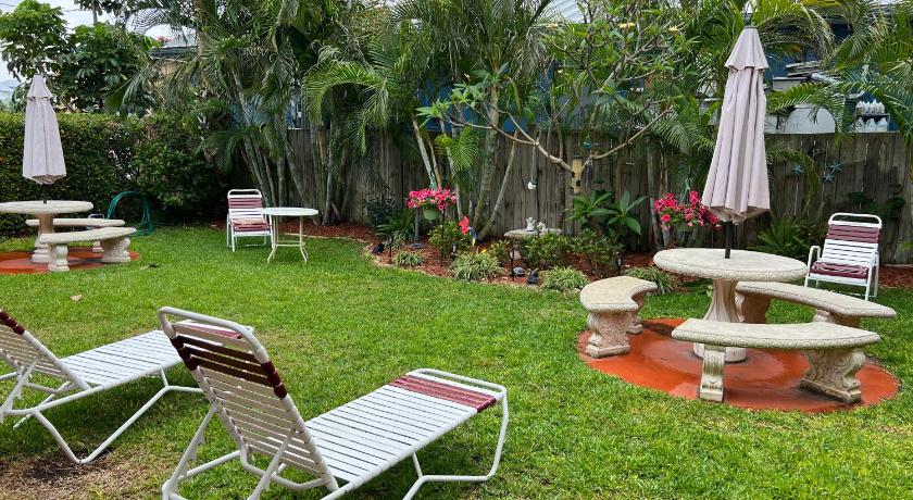 Carousel Motel -Redington Shores photo