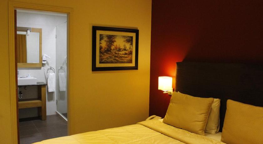 The J Hotel and Spa photo