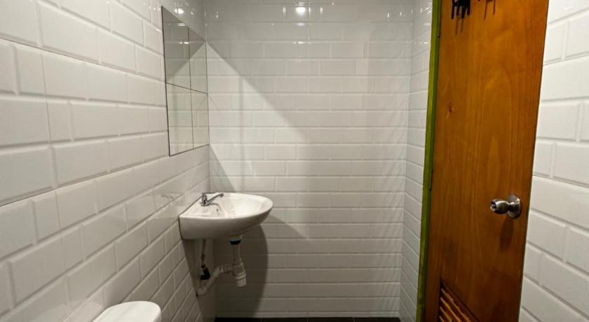 Image of Family Double Suite 10