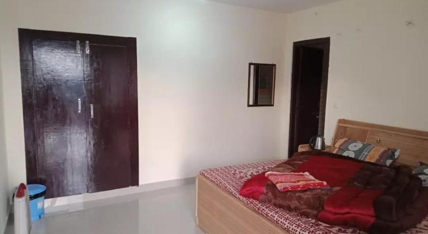 Hills Life Lover Stay Homestay, Mukteshwar photo