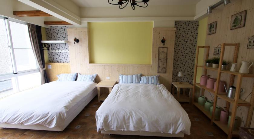 Image of Sunshine Twin Bed 1