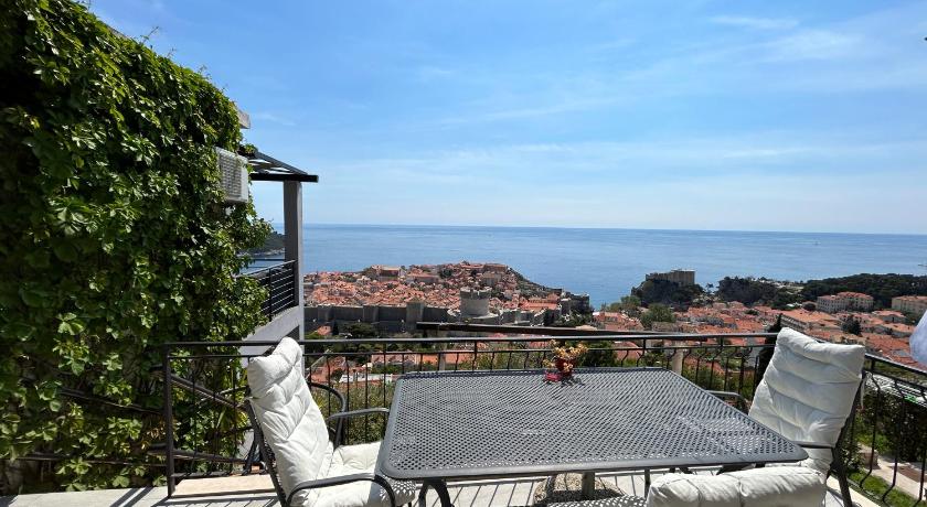 Apartments Luna — Hotel in Dubrovnik