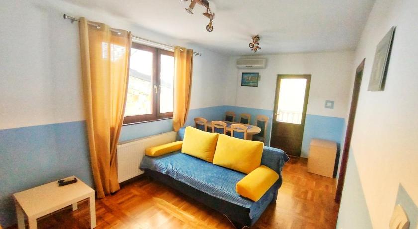 貝爾格勒 Plavi apartman Airport 4星级 单人房 套房