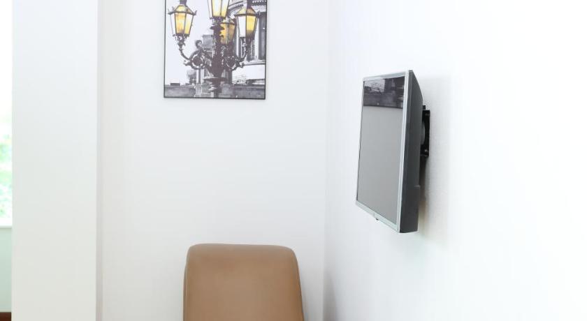 Thành Vinh Hotel & Apartment - image 36