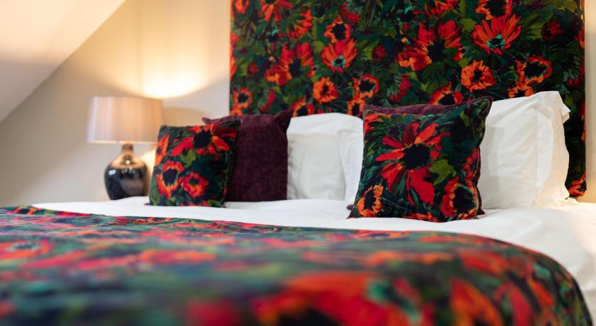 Image of Executive Double or Twin Room 11