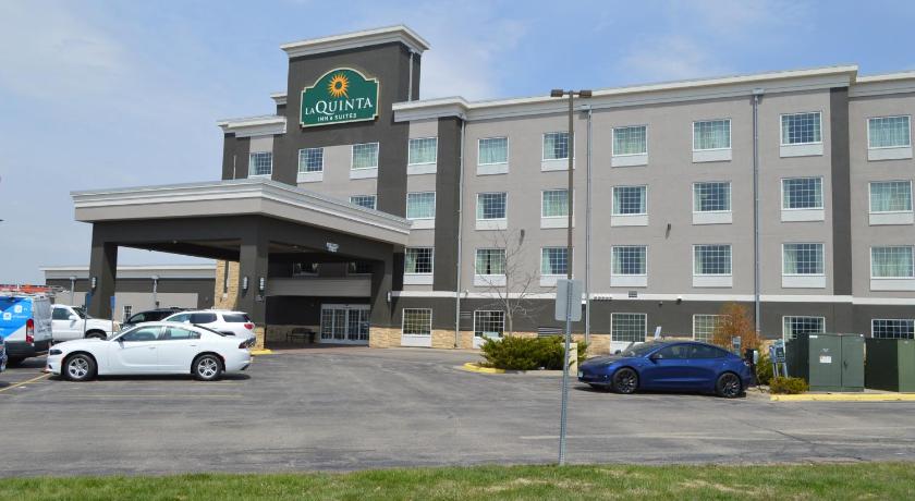 La Quinta Inn & Suites by Wyndham Rochester Mayo Clinic S photo
