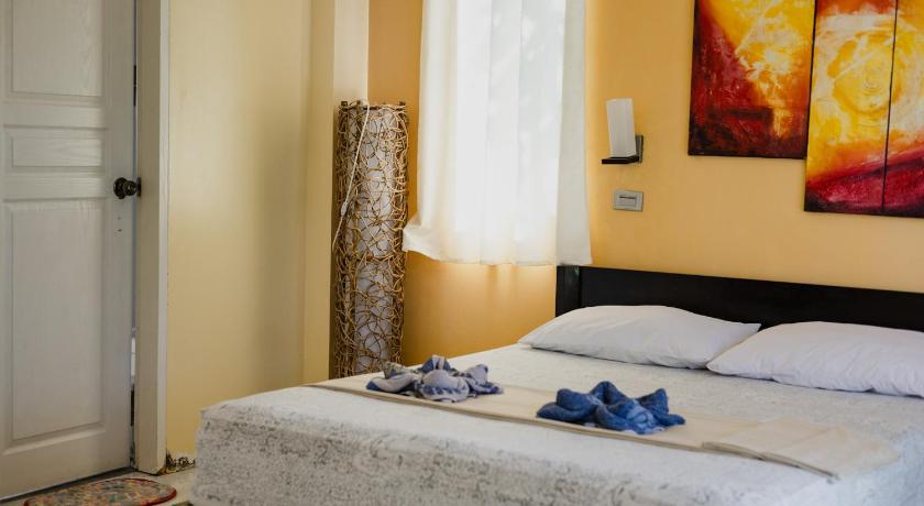 Foto Suite King dengan Pemandangan Laut (King Suite with Sea View) 14