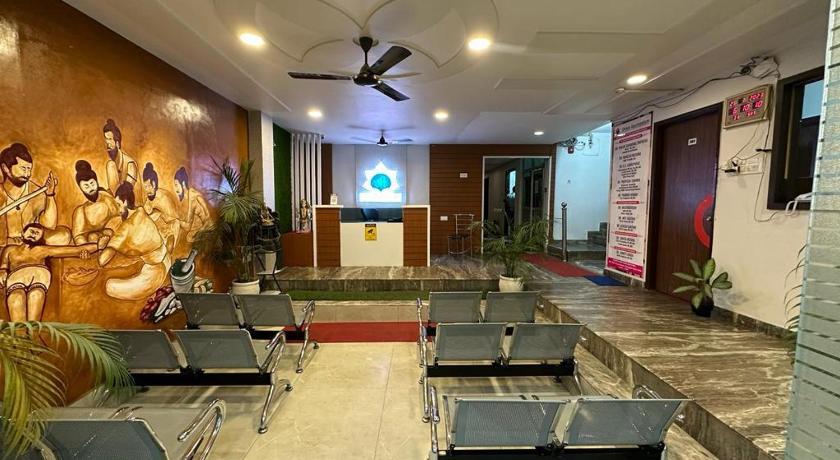 Hotel Aparajita - image 5