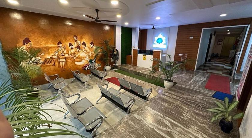 Hotel Aparajita - image 4