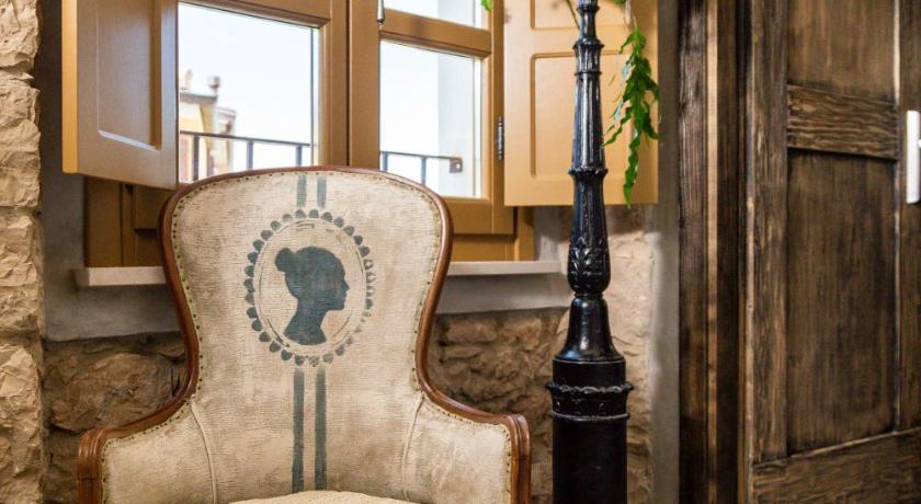 Via Roma Charming Rooms