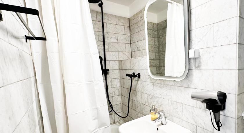 クレーフェルト Maisonette Apartment in Krefeld mit 2 Balkone 4つ星 シングルルーム プール