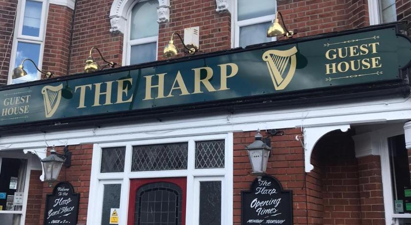 The Harp Freehouse and Guesthouse