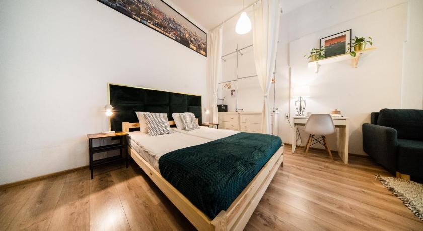 Roller Aparthotel photo