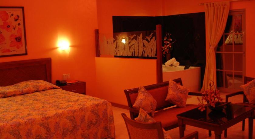 Image of Admiral Suite 0