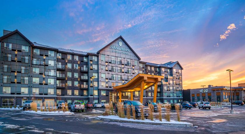 Sandman Signature Ottawa Airport Hotel — Hotel in Ottawa (ON)