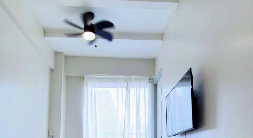 SCANDIA SUITES AT SOUTH FORBES Homey & Cozy 2-Bedroom Condo photo
