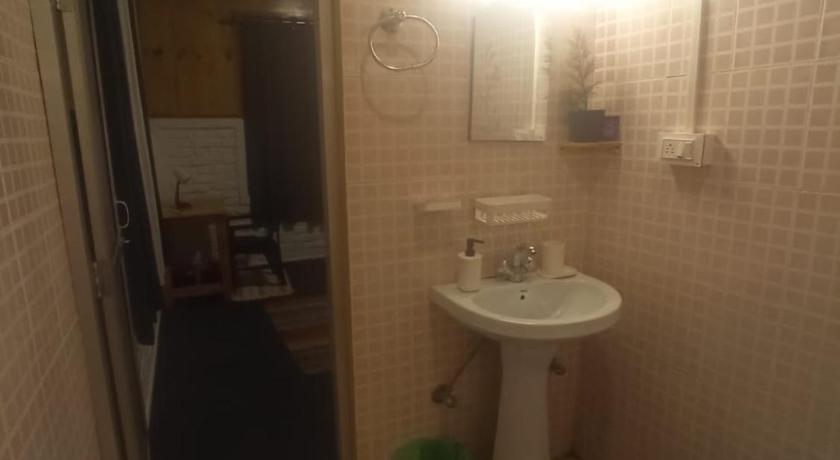 Barefoot Bir Coliving Coworking Cafe photo
