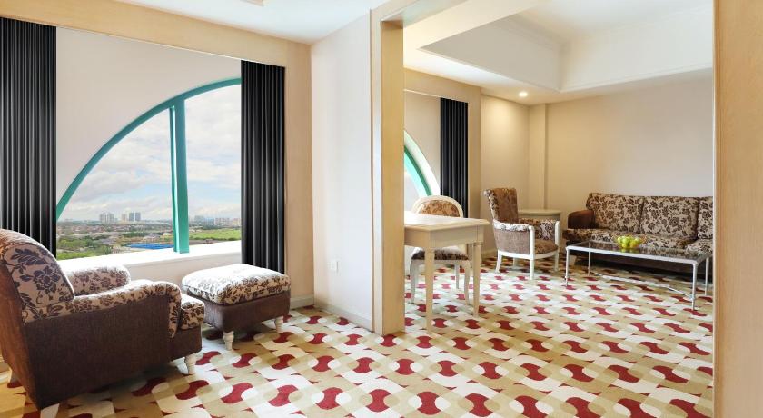 Image of City Suite 6