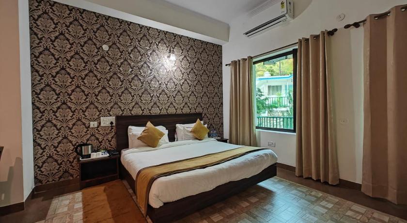 Pineland Chalets And Resort - image 15