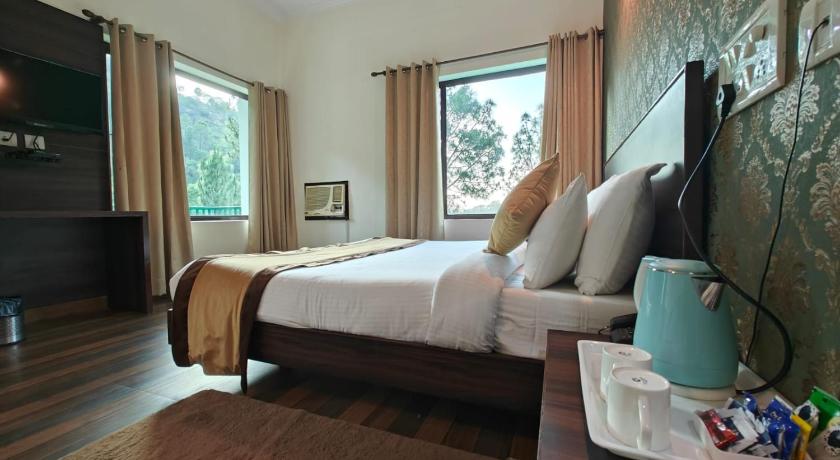 Pineland Chalets And Resort - image 12