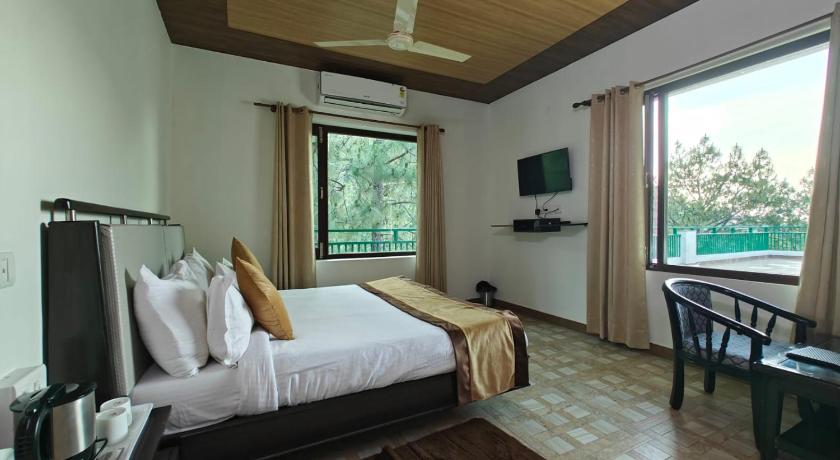 Pineland Chalets And Resort - image 48