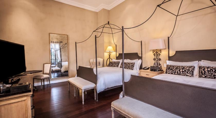 Image of Standard Twin Room 5
