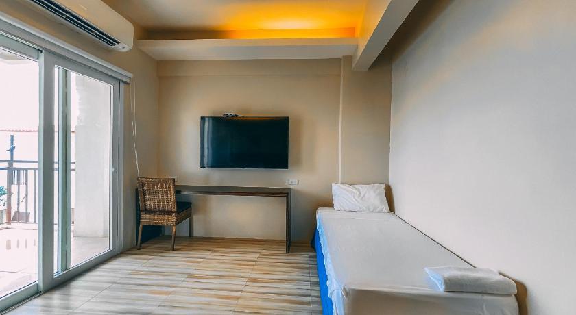 Image of Deluxe Family Room 5