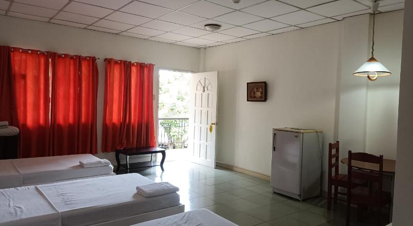 Golden Belle Apartelle & Suites - image 26