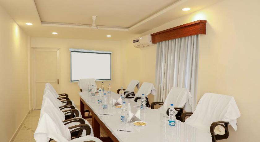 Hotel Vrindavan - image 9