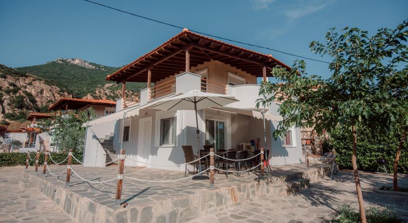 Villa Sunshine — Hotel in Kariani