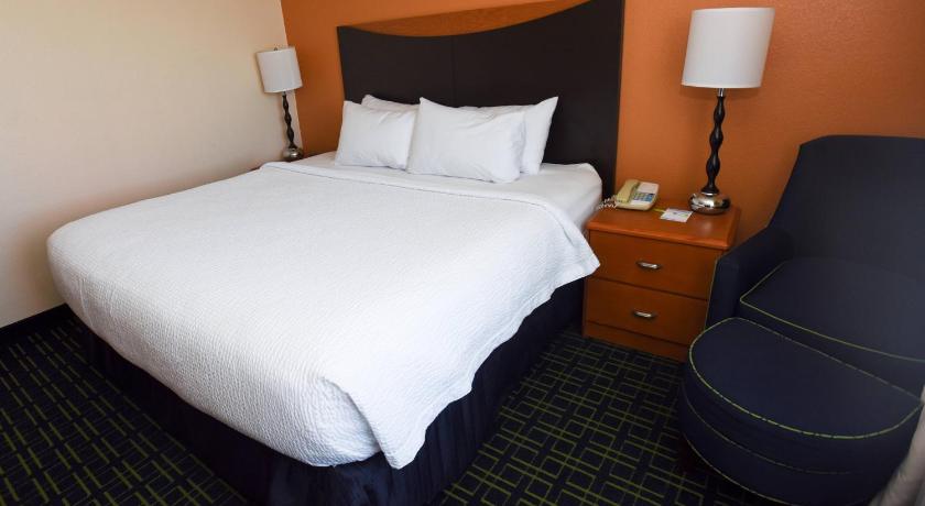 Fairfield Inn Topeka photo