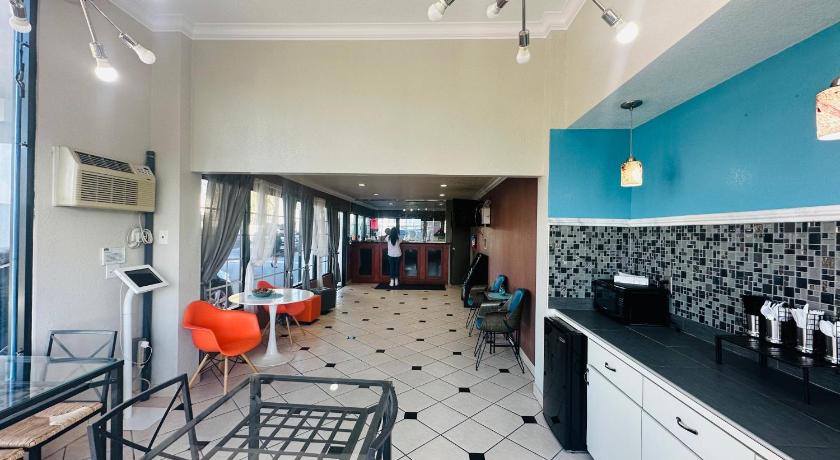 Casa Blanca Hotel & Suites Orange photo